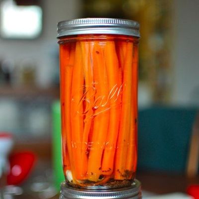 Как замариновать морковь дома за несколько минут