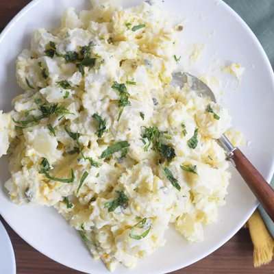 Ароматный салат со средиземноморской ноткой - вкусно и просто