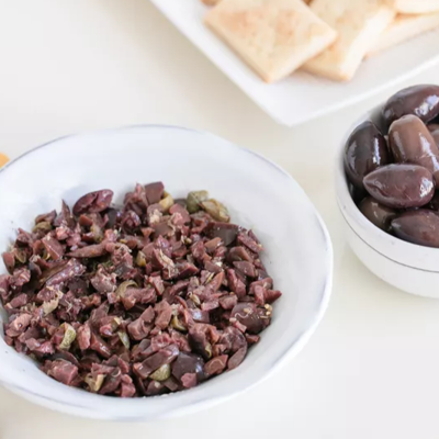 Домашний оливковый тапенад - вкусная намазка из оливок на все случаи жизни