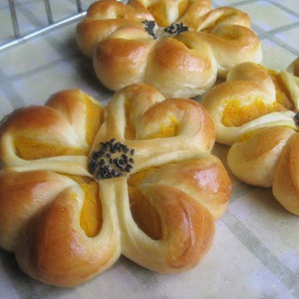 Рассольник с перловкой и солеными огурцами на баранине