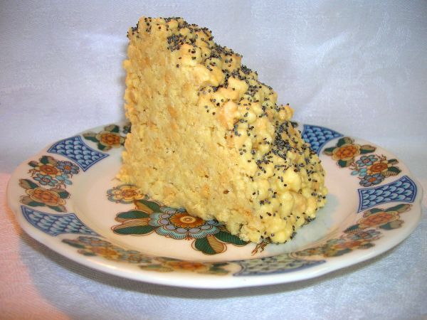 Торт «Муравьиная горка» с ликёром и маком