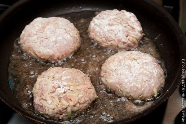 Вкусные и простые рецепты из фарша и кабачков Вкусные и простые рецепты из фарша и кабачков