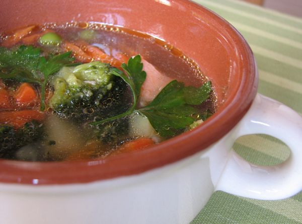 овощной суп с красной рыбой