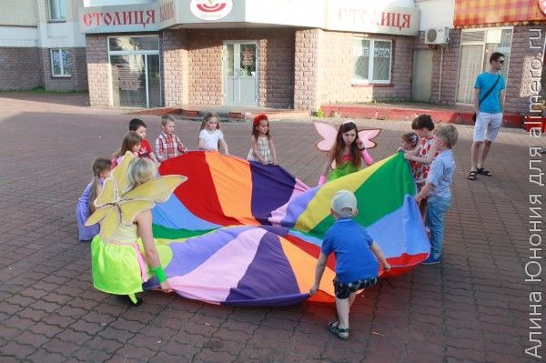 Интриги детской компании