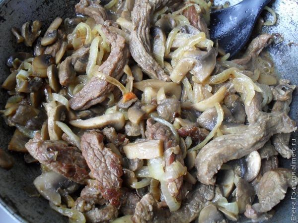 Что приготовить из куриной грудки не сухое