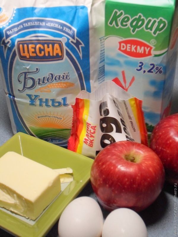 Как сделать вкусные оладьи на кефире и Как сделать вкусные оладьи на кефире и