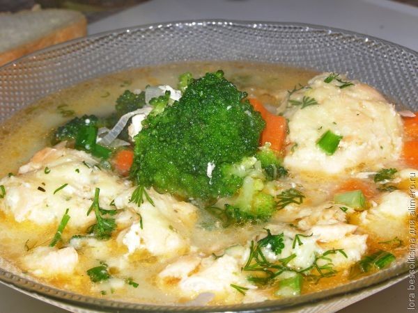 Суп с фрикадельками из картофеля и семги