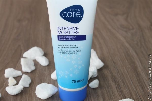 Интенсивно увлажняющий крем для лица с маслом рисовых отрубей Avon Care
