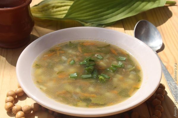 Суп из зеленой чечевицы и шпината