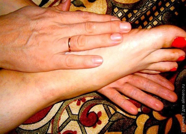 Как я боролась с грубой кожей на пятках