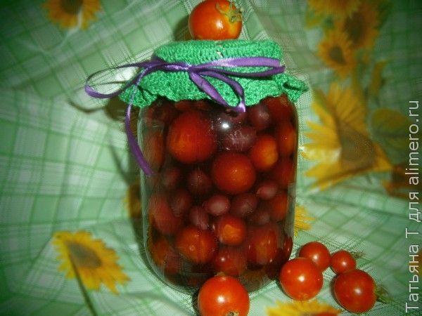 Маринованные помидоры черри с ложными маслинами