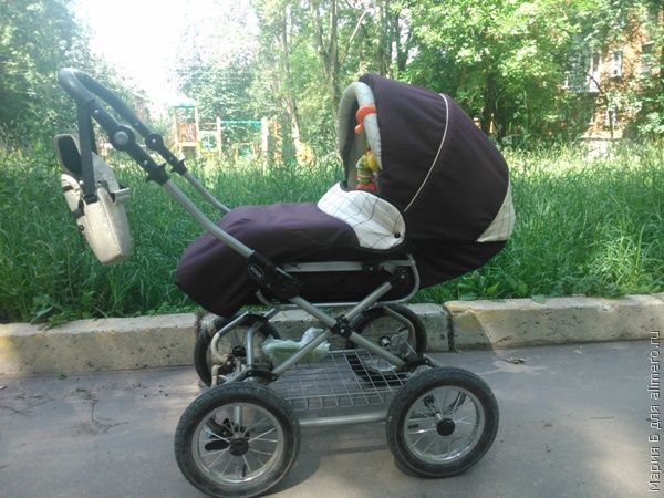 Маме пора на работу...