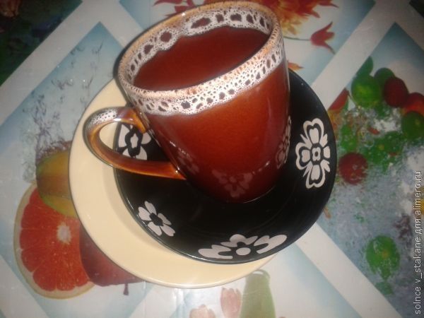 Мальчишка на кухне