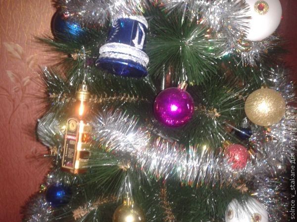 Когда лучше всего убирать новогоднюю елку