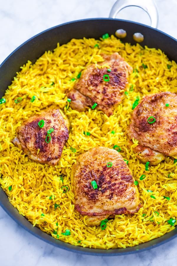 Пряная курица с рисом в сковороде - готовим вкусно