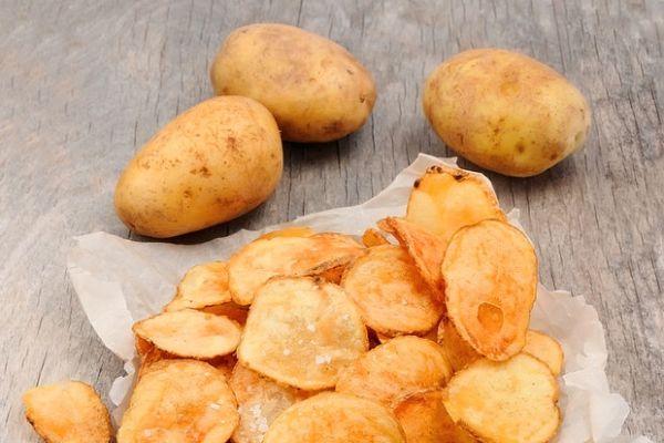 Натуральные картофельные чипсы своими руками за 20 минут