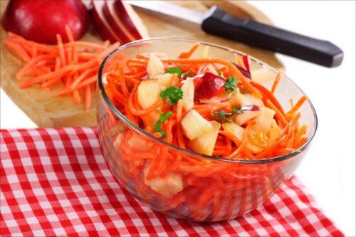 Вкусный морковный салат с яблоком за 25 минут