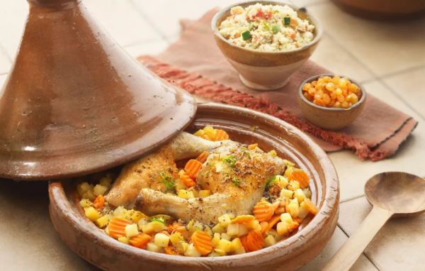 Пряный марокканский таджин с курицей и овощами