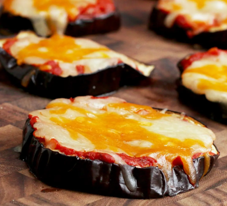 Баклажаны с сыром и томатным соусом в духовке по-итальянски - пальчики оближешь