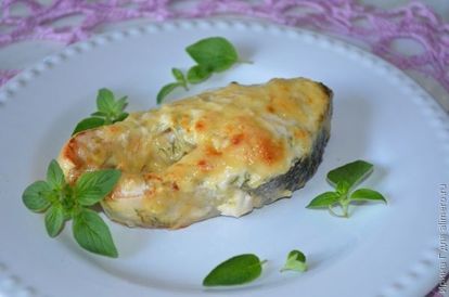 Рыба с помидорами и сыром в духовке