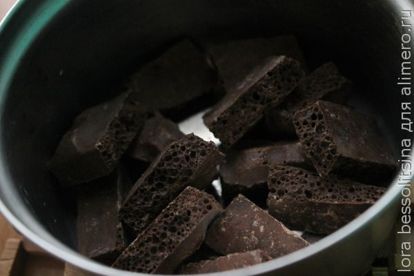 шоколад в кастрюльке