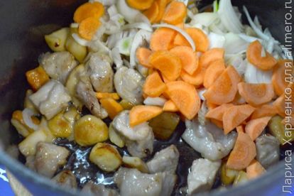 Как приготовить вкуснейшее жаркое из свинины с белыми грибами - суперпростой рецепт