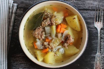 Суп с тушенкой: быстро и вкусно для всей семьи