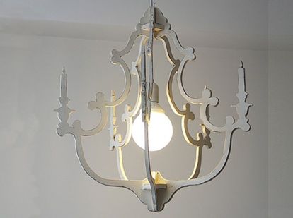 Дизайнерская люстра в стиле Shabby chic цвета слоновой кости с тёмными потёртостями. Выполнена полностью вручную. Подойдёт для детской, гостиной, кухни. Дизайнерская люстра в стиле Shabby chic цвета слоновой кости с тёмными потёртостями. Выполнена полностью вручную. Подойдёт для детской, гостиной, кухни.