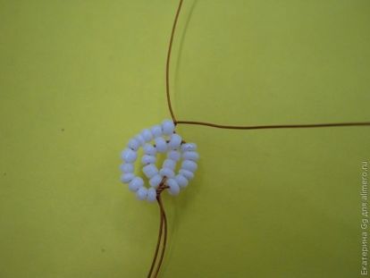 Фуксия из бисера