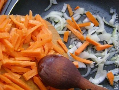 камбала с гречкой, морковь
