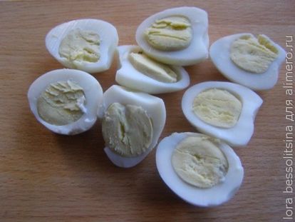 салат с перепелиными яйцами, яйца