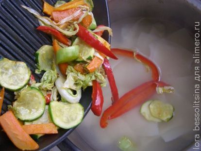 овощи в кастрюльку