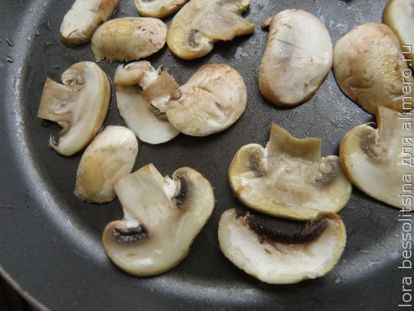 жарим грибы