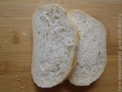 кусочки хлеба