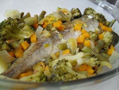 Рыба, запечённая в духовке, с овощами и сыром. п/о, видео.