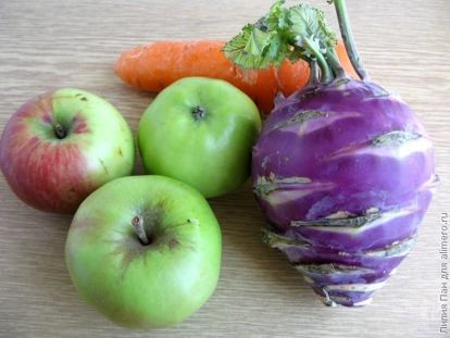 Салат из кольраби с морковью и яблоком — рецепт с фото пошагово