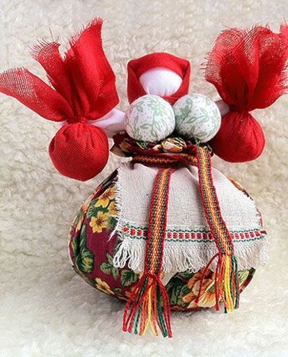 Текстильная кукла кубышка-травница. Изготовлена из льна, хлопка, плетёного пояса, а также лекарственных и сушёных трав. Текстильная кукла кубышка-травница. Изготовлена из льна, хлопка, плетёного пояса, а также лекарственных и сушёных трав.