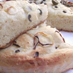 Картофельная фокачча с каперсами