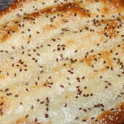 Барбари - иранский хлеб в мучной глазури