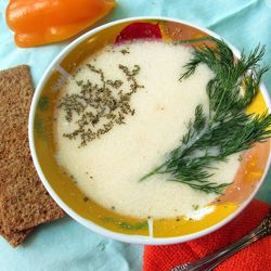 Сырный суп с грибами и брокколи