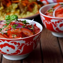 Узбекский овощной салат Ачик-чучук к плову