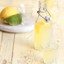 Как приготовить итальянский ликёр лимончелло в домашних условиях