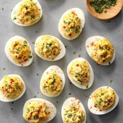 Фаршированные яйца за 25 минут: лёгкий рецепт быстрой закуски