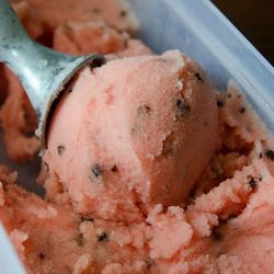 Домашнее арбузное мороженое - это так просто!
