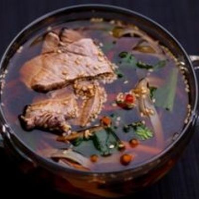 Тайский суп с говядиной