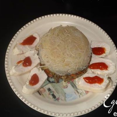 Рисовая лапша с овощами и курицей