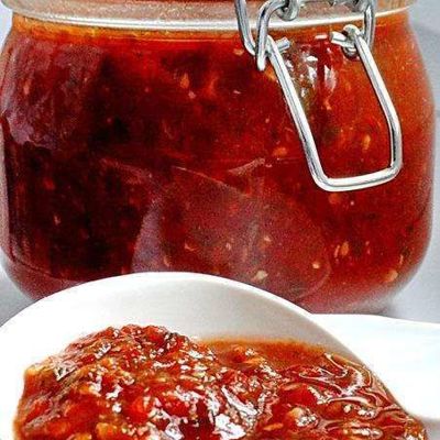 Грузинский томатный соус Сацебели