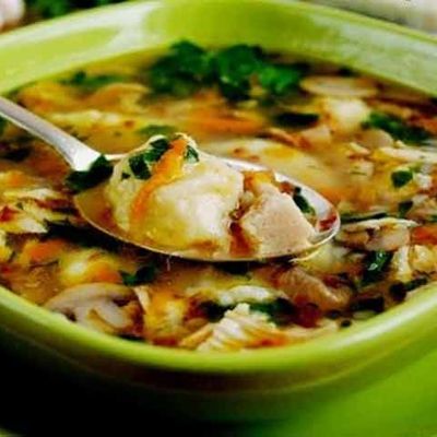 Грибной суп из шампиньонов с курицей