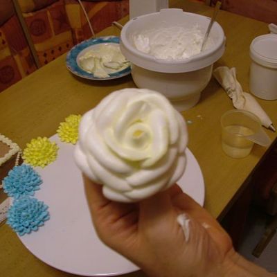 Белковый заварной крем для приготовления украшений для торта