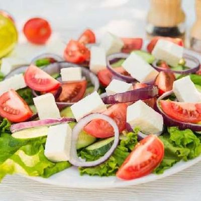 Греческий салат с заправкой MAGGI корона салата